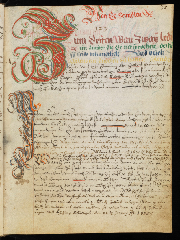 Offenes Buch mit rot-grünem Design, offen auf einer Seite mit Text, identifiziert als bibl München, ms 0060, f 002v-002.