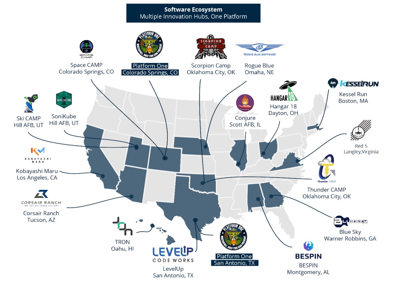Eine Karte der Vereinigten Staaten, auf der Unternehmenslogos und Texte die Standorte von Software-Ökosystem-Geschäften angeben.